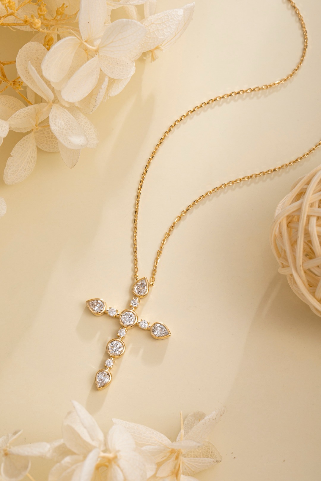 14K geelgouden ketting met kru - Bezels Set Pendant recensie en prijs